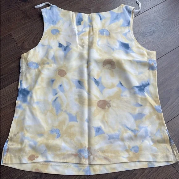 Printed Top - Picture 2 of 3